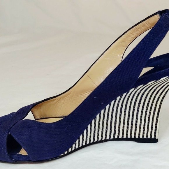 Manolo Blahnik Blue & White Suede & Canvas Slingba - Picture 4 of 6